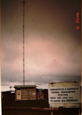 Deeko Mast sections<br>3WL Warrnambool in 1992